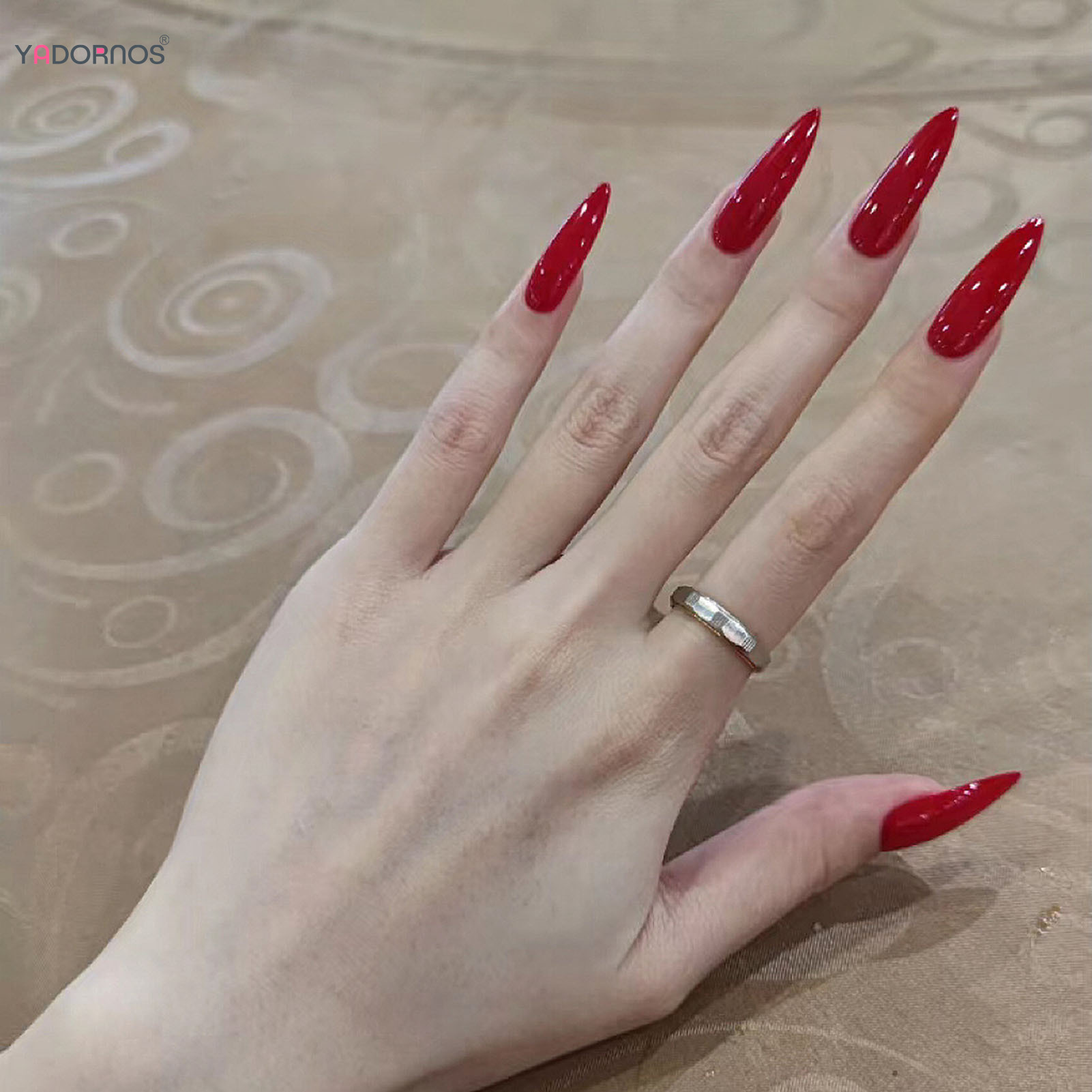Lange Stiletto Nep Nagels Chin - Photography Tips recensie en prijs